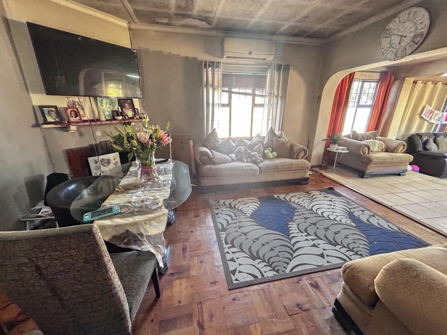 3 Bedroom Property for Sale in Thornton Western Cape